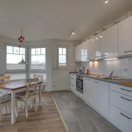Stettiner Str 17a Whg 8 *
